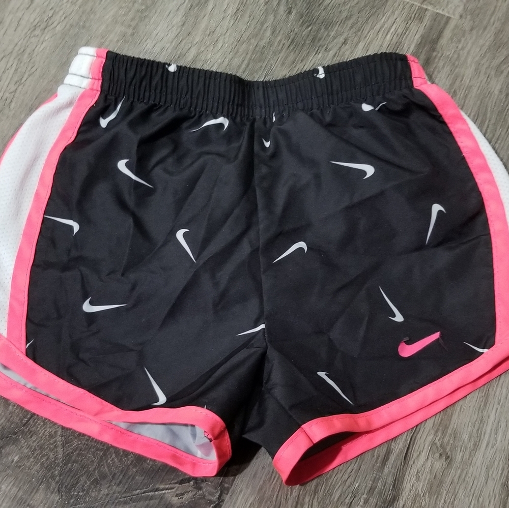 Nike Girls Shorts 2T-3T